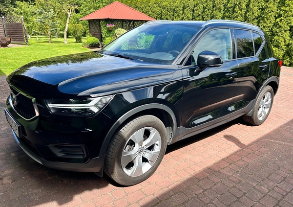 Volvo XC 40 cena 110000 przebieg: 127000, rok produkcji 2020 z Pelplin małe 46
